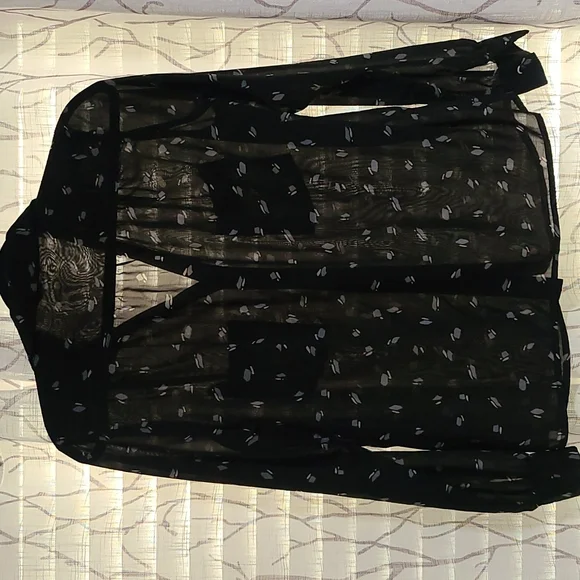 Patterned button down - Picture 2 of 2